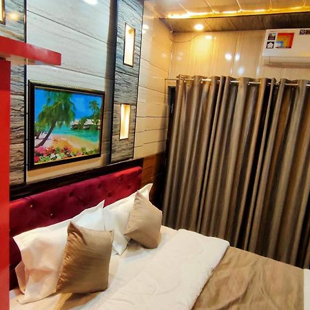 Sri Krishna Residency Hotel Váránaszi Kültér fotó