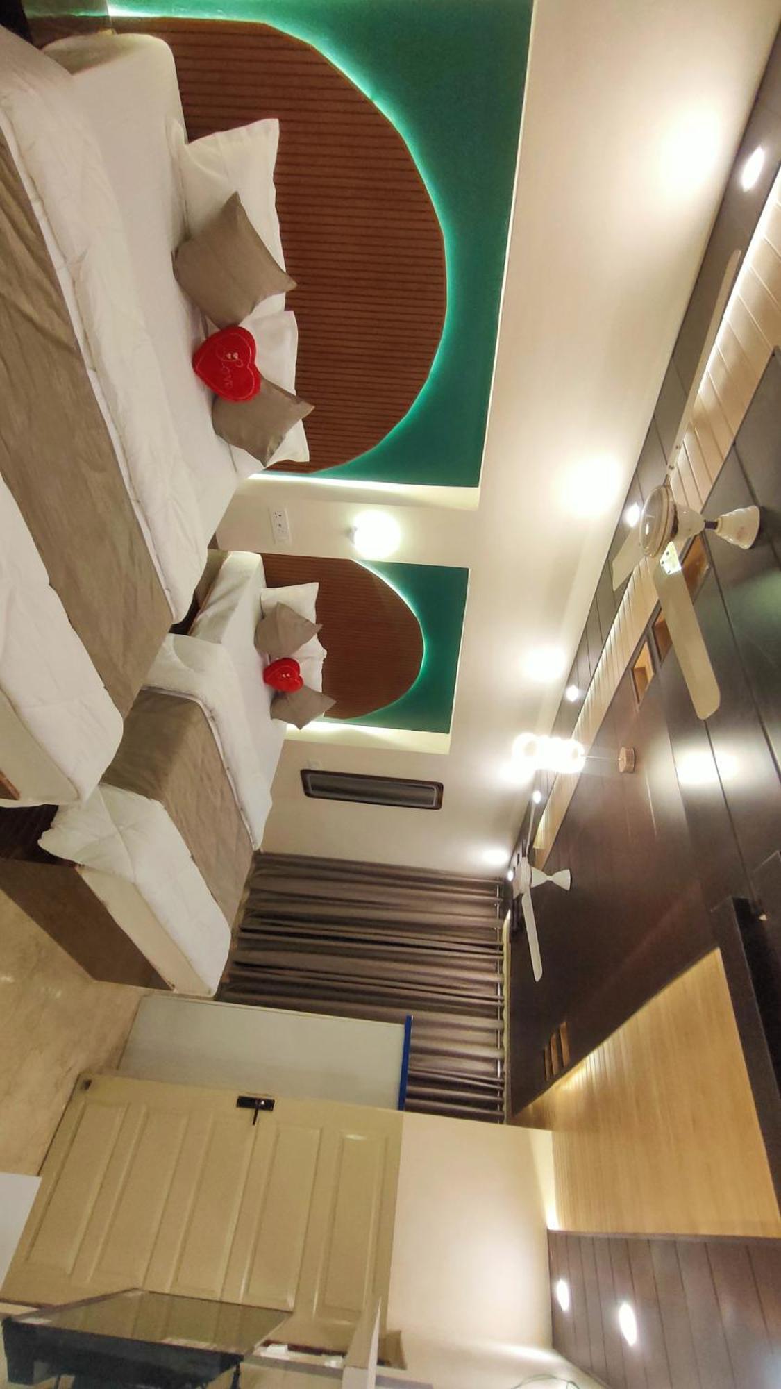 Sri Krishna Residency Hotel Váránaszi Kültér fotó