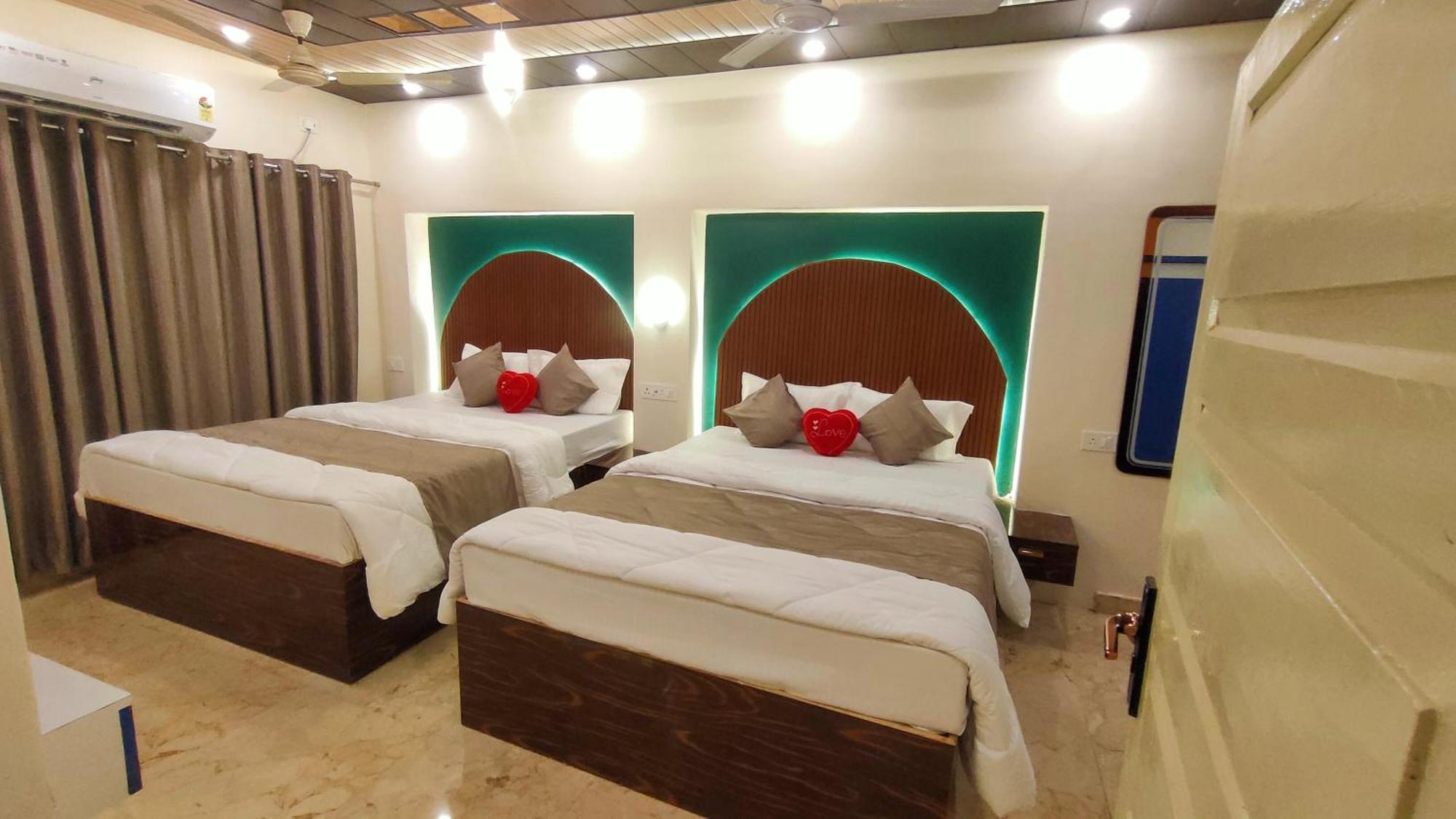 Sri Krishna Residency Hotel Váránaszi Kültér fotó